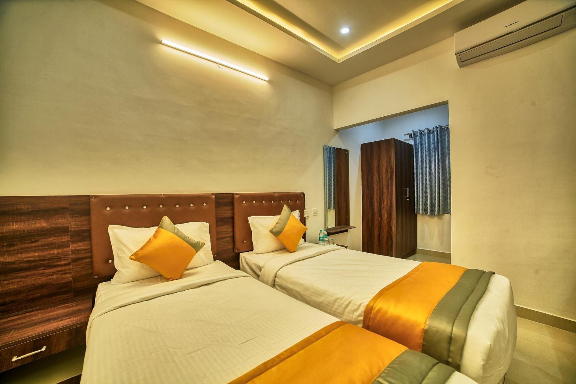 Visa Inn Hotel 4Kms From Airport L Free Airport Pickup & Drop 24X7 Devanahalli Bagian luar foto