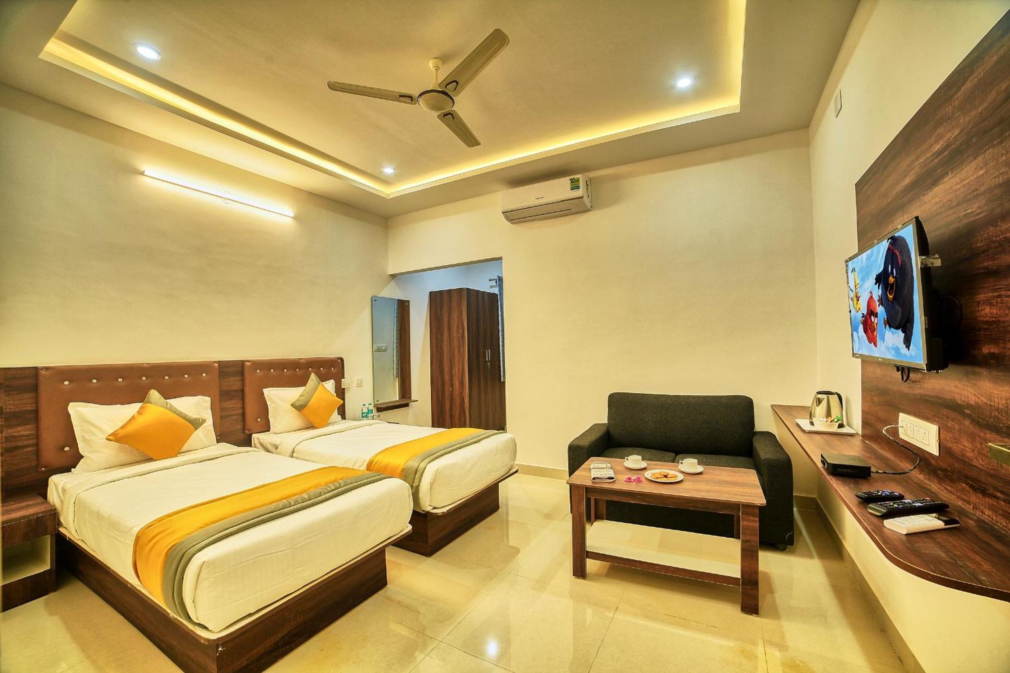 Visa Inn Hotel 4Kms From Airport L Free Airport Pickup & Drop 24X7 Devanahalli Bagian luar foto